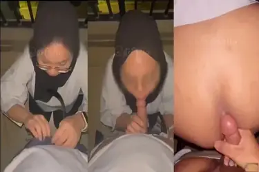 Bokep Jilbab Cantik Main Gila di Hotel Sepi poster