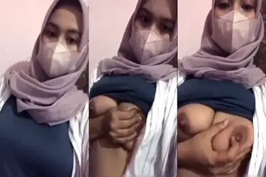 Bokep Jilbab Zilla Pap Payudara Montok Menggoda 2026 poster