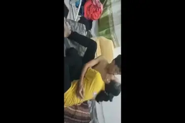 Ibu Muda Hubungan Badan Dengan Anak Kandung poster